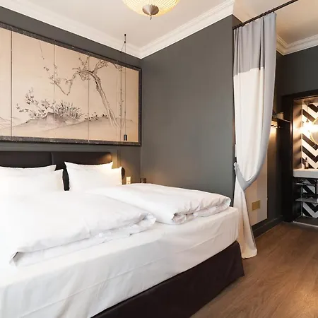 Wuerzburger Hof **** Hotel